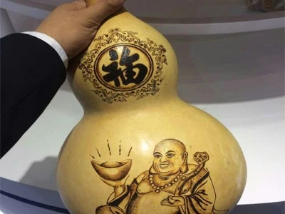 Laser engraving on wood artware Laser engraving on wood artware